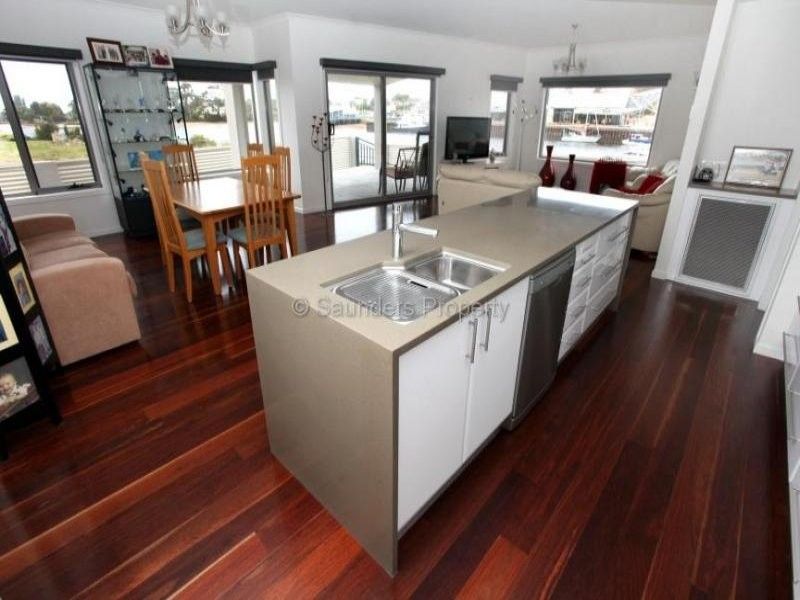 6 Tasma Parade, West Ulverstone Property History & Address Research