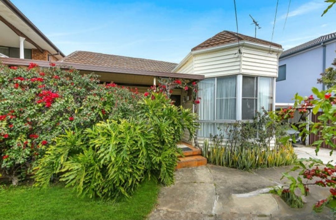 5 bedrooms House in 22 Phillips St AUBURN NSW, 2144