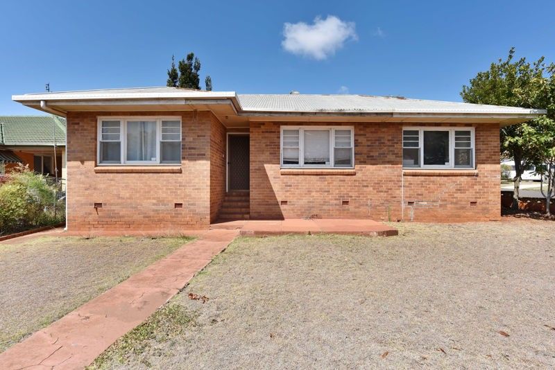 16 Underwood Crescent, Harristown QLD 4350, Image 0