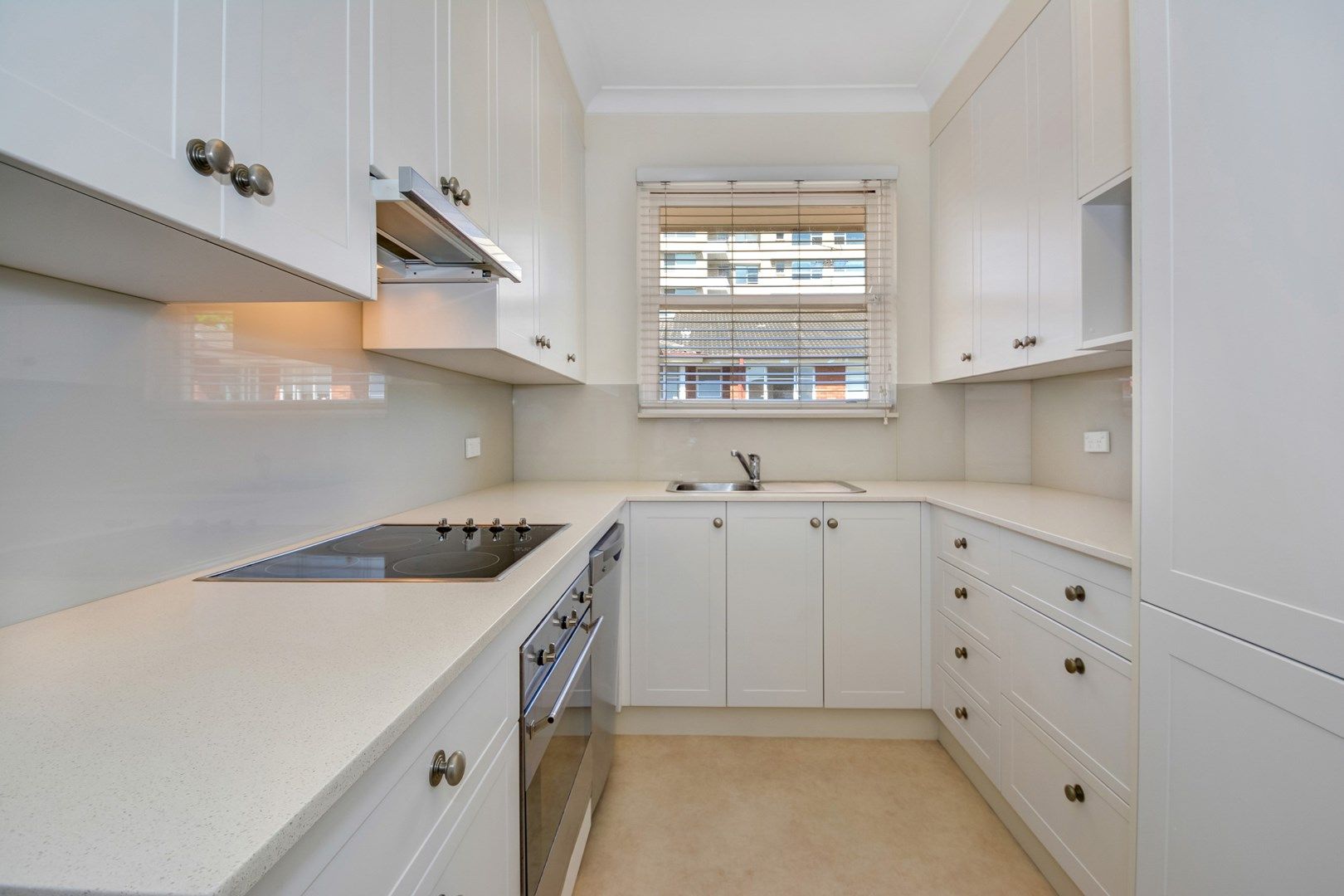 2 bedrooms Apartment / Unit / Flat in 10/86 Shirley Road WOLLSTONECRAFT NSW, 2065