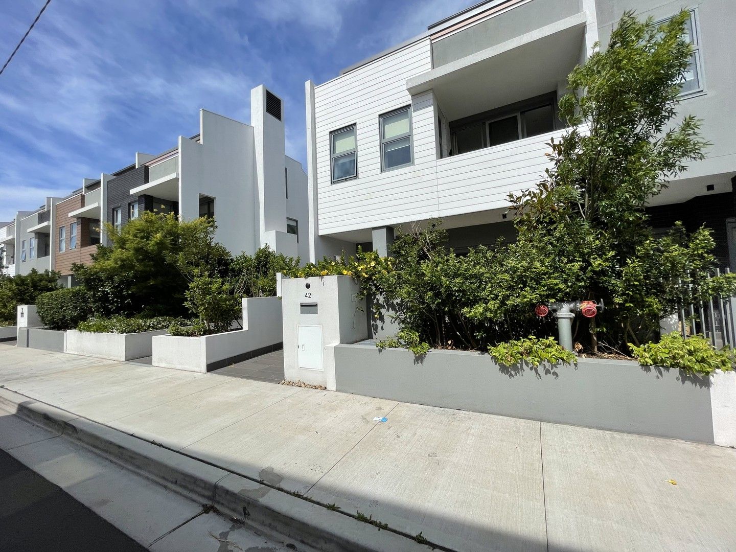 3 bedrooms Townhouse in 42 Salisbury Lane ROSEBERY NSW, 2018