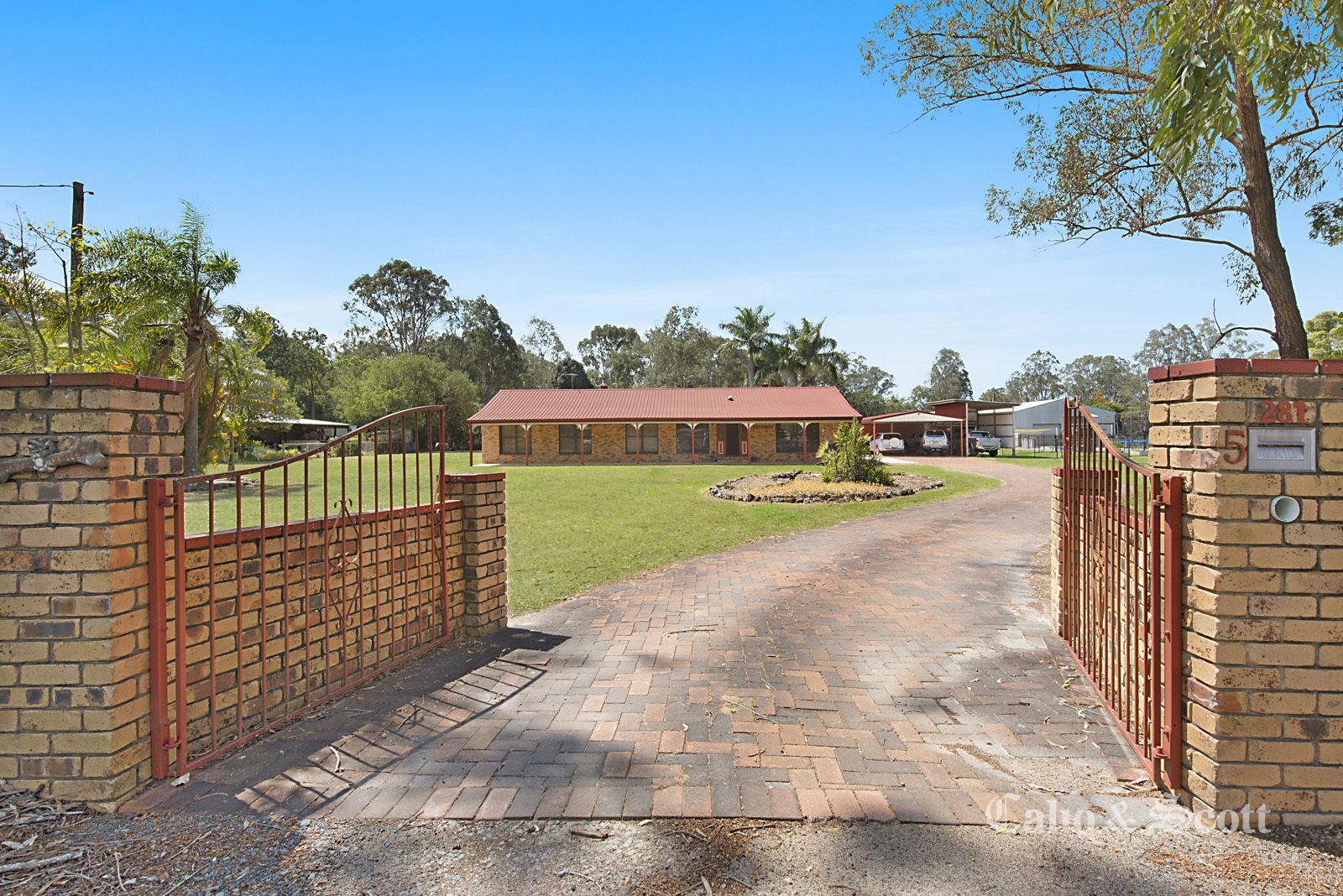 4 bedrooms House in 281 Rowley Rd BURPENGARY QLD, 4505