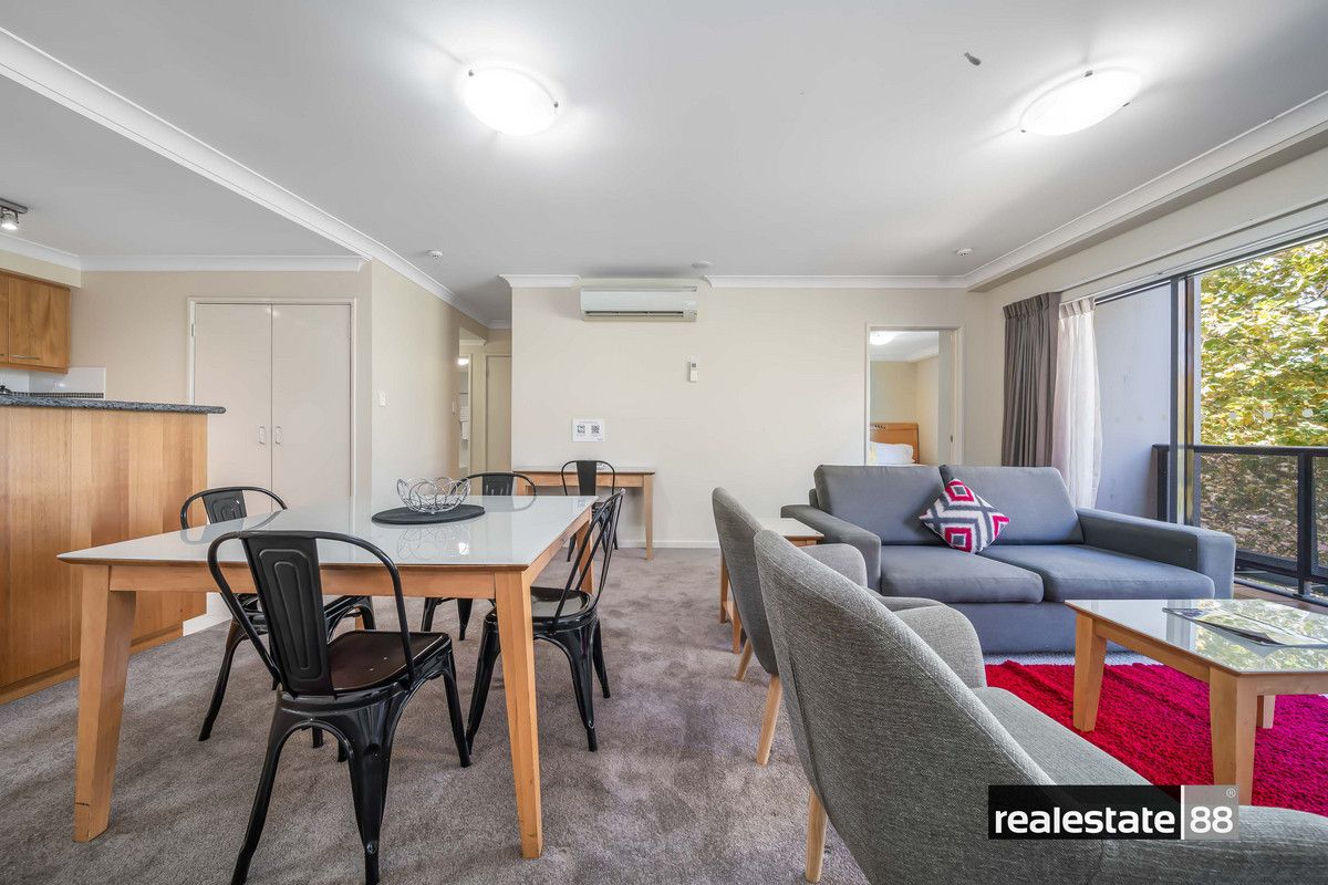 203/126 Mounts Bay Road, Perth WA 6000, Image 2