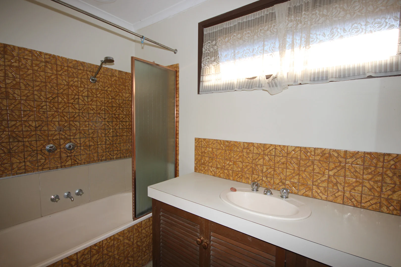 Additional image 9 of 2/50 Hibiscus Crescent, Newcomb VIC 3219