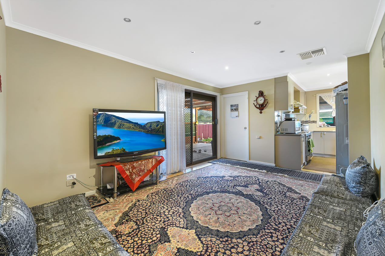 26 Camms Road, Cranbourne VIC 3977, Image 2