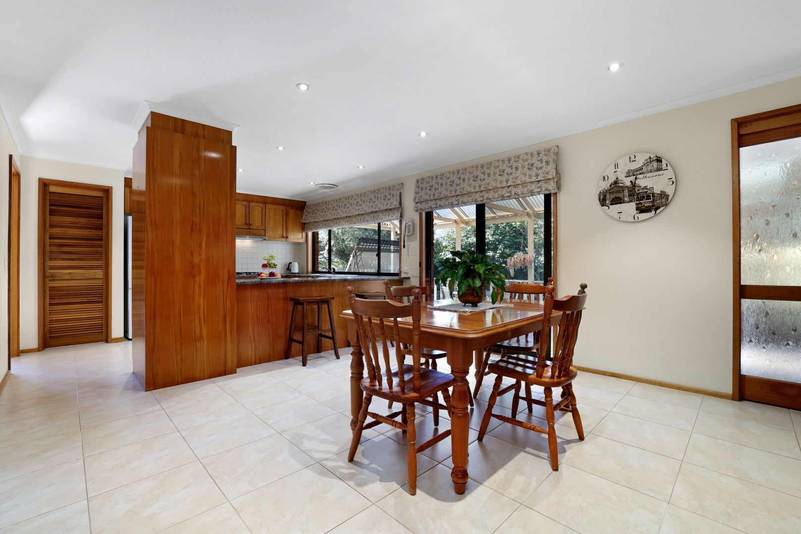 843 Waverley Road, Glen Waverley VIC 3150, Image 1