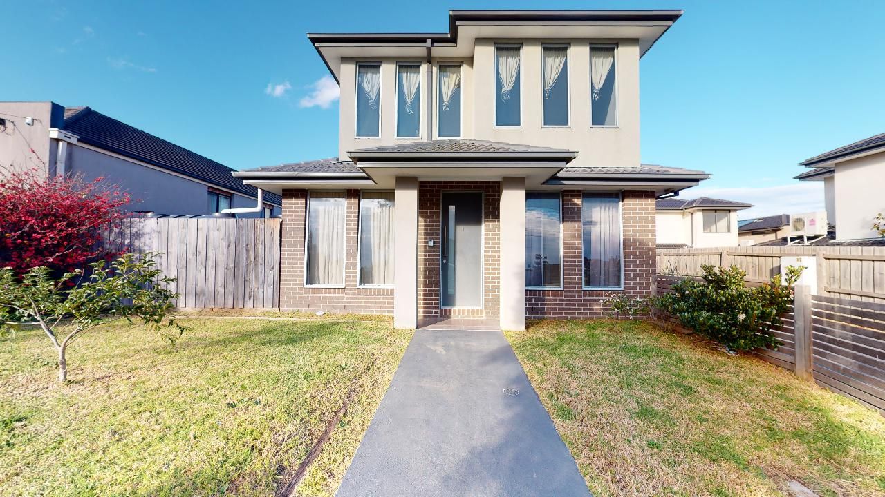 3 bedrooms Townhouse in 1/82 Kanooka Grove CLAYTON VIC, 3168