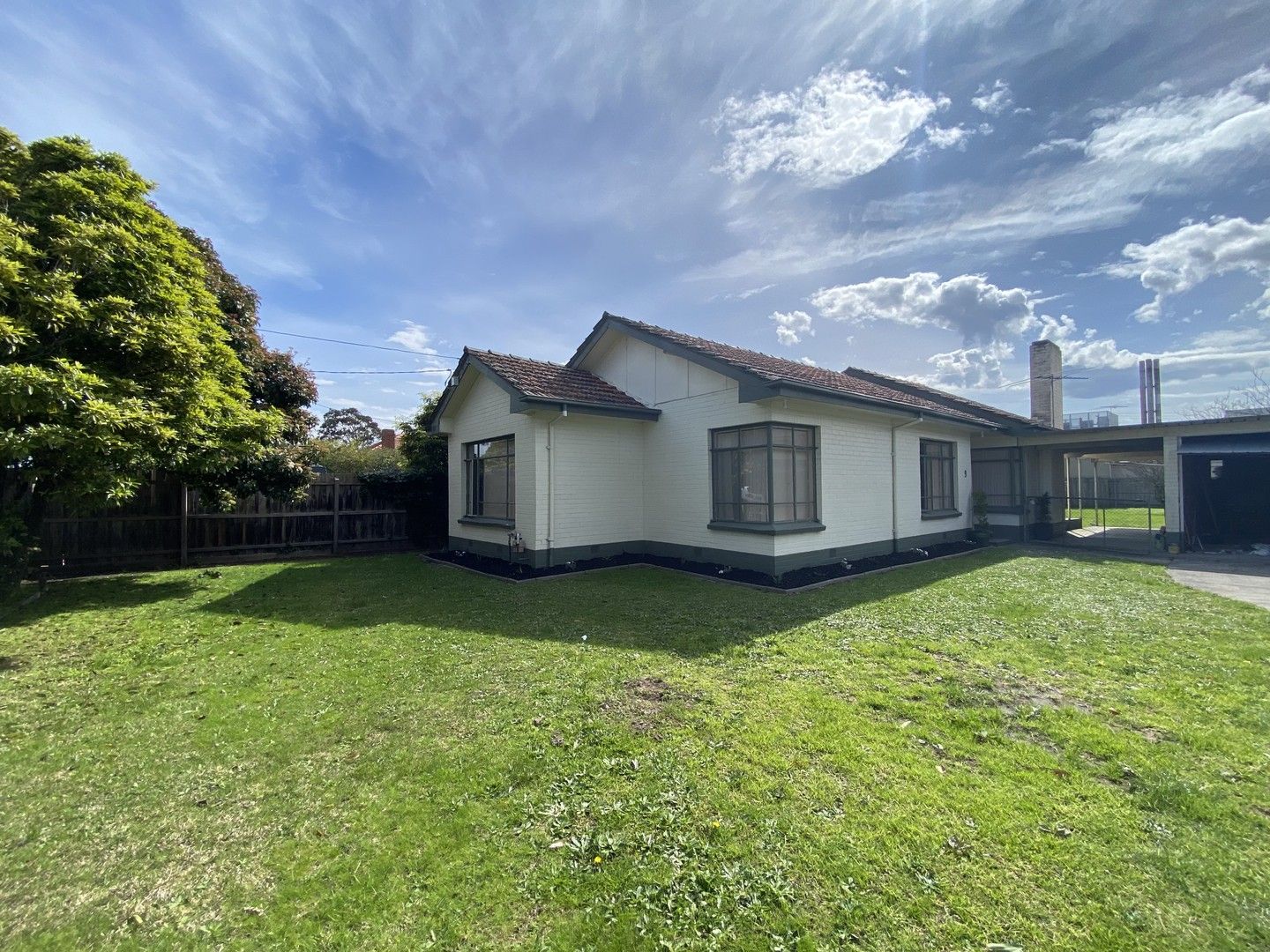 3 bedrooms House in 9 Bruce Street DANDENONG VIC, 3175