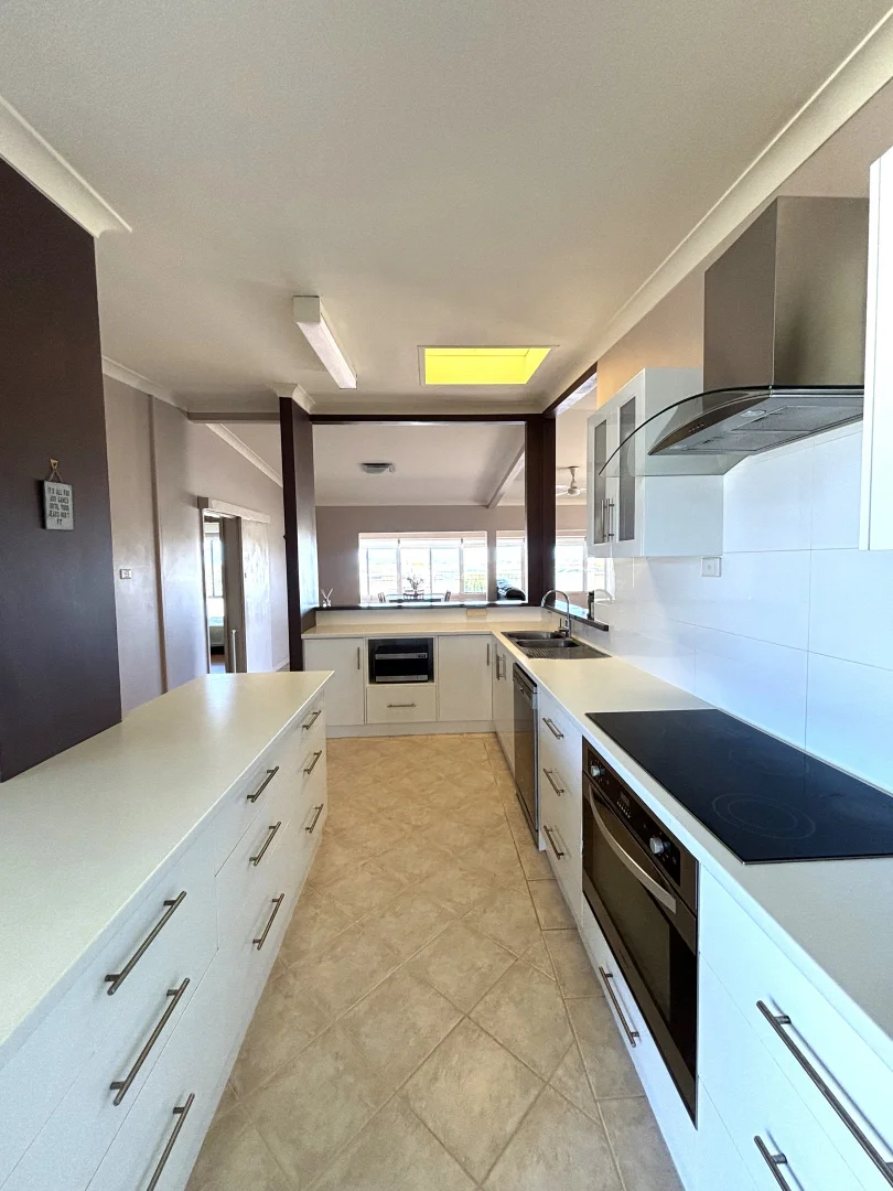 Additional image 8 of 2 Brown Street, South Carnarvon WA 6701