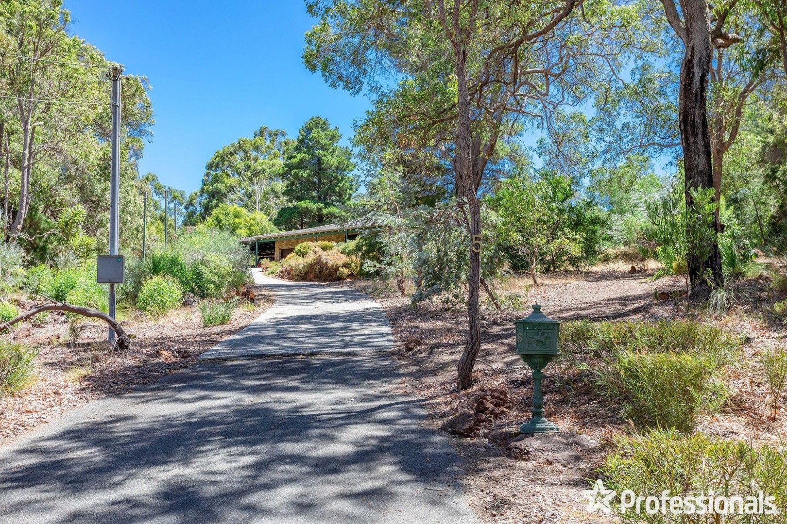 5 Chipper Close, Bedfordale WA 6112, Image 0