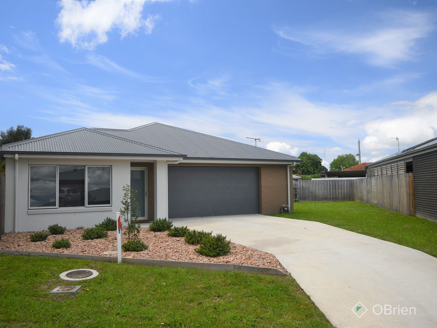 14 Bryan Place, East Bairnsdale VIC 3875