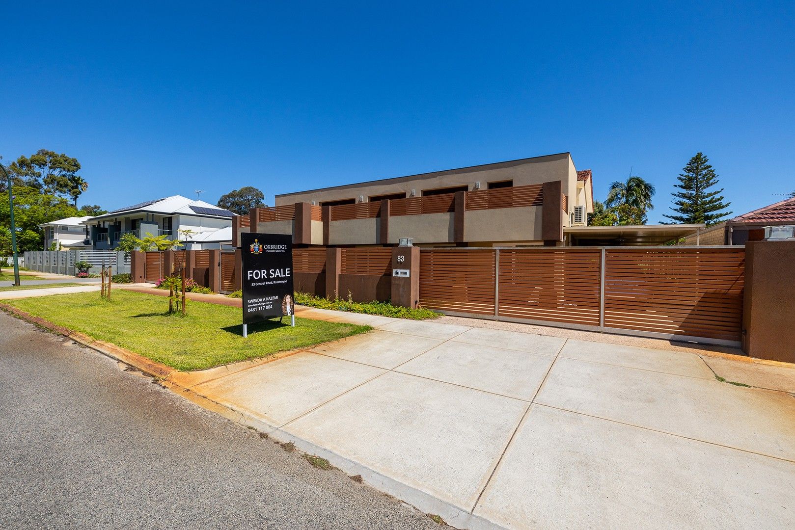 7 bedrooms House in 83 Central Road ROSSMOYNE WA, 6148