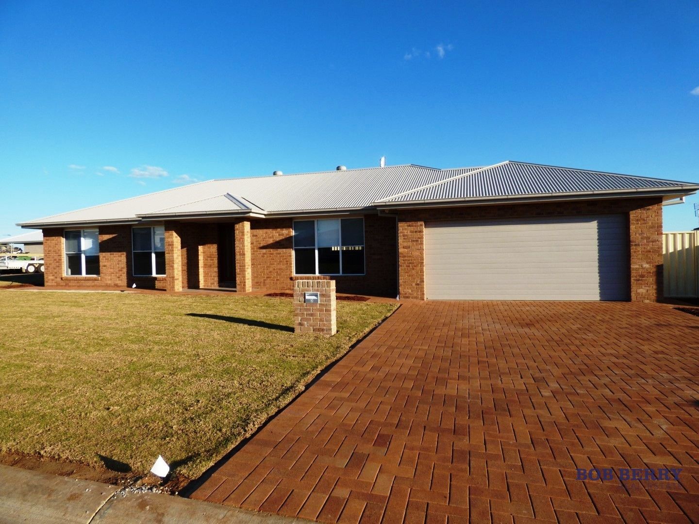 3 bedrooms House in 13 Drover Avenue DUBBO NSW, 2830