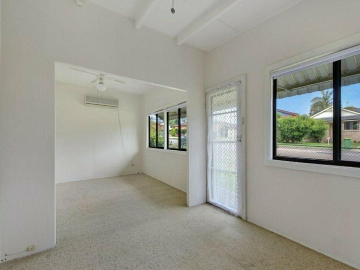 6 Skyline Street, Gorokan NSW 2263 House For Rent Domain