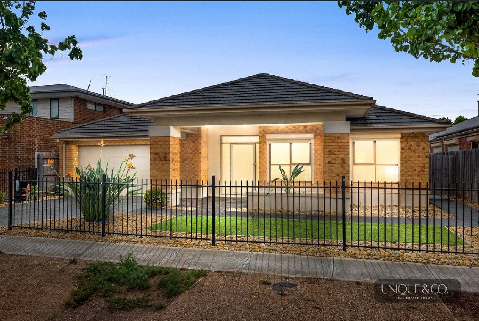 4 bedrooms House in 32 Windorah Drive POINT COOK VIC, 3030