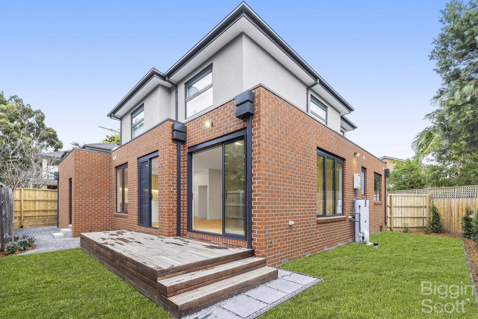 Primary image of 2/5 Carcoola Court, Ormond VIC 3204