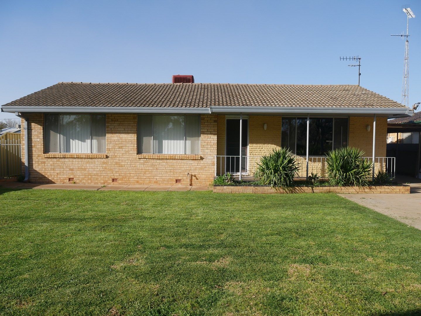 14 Canal Street, Leeton NSW 2705, Image 0