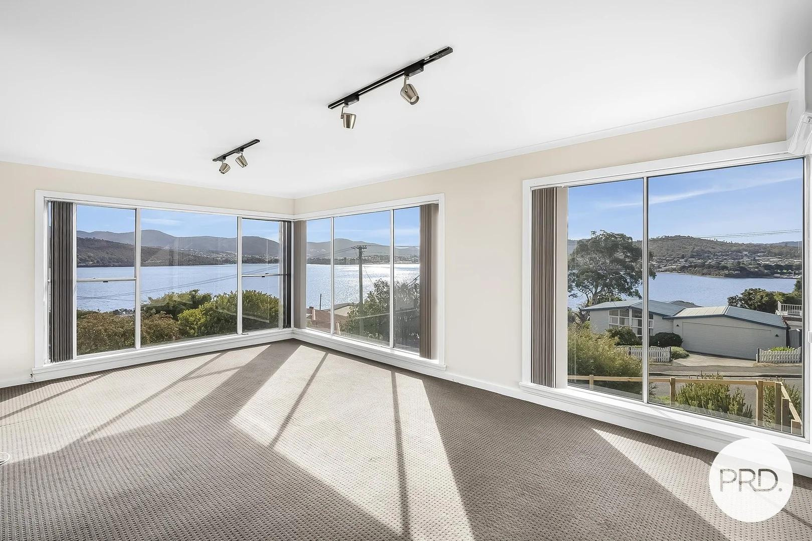 3/1 Chatsworth Street, Rose Bay TAS 7015