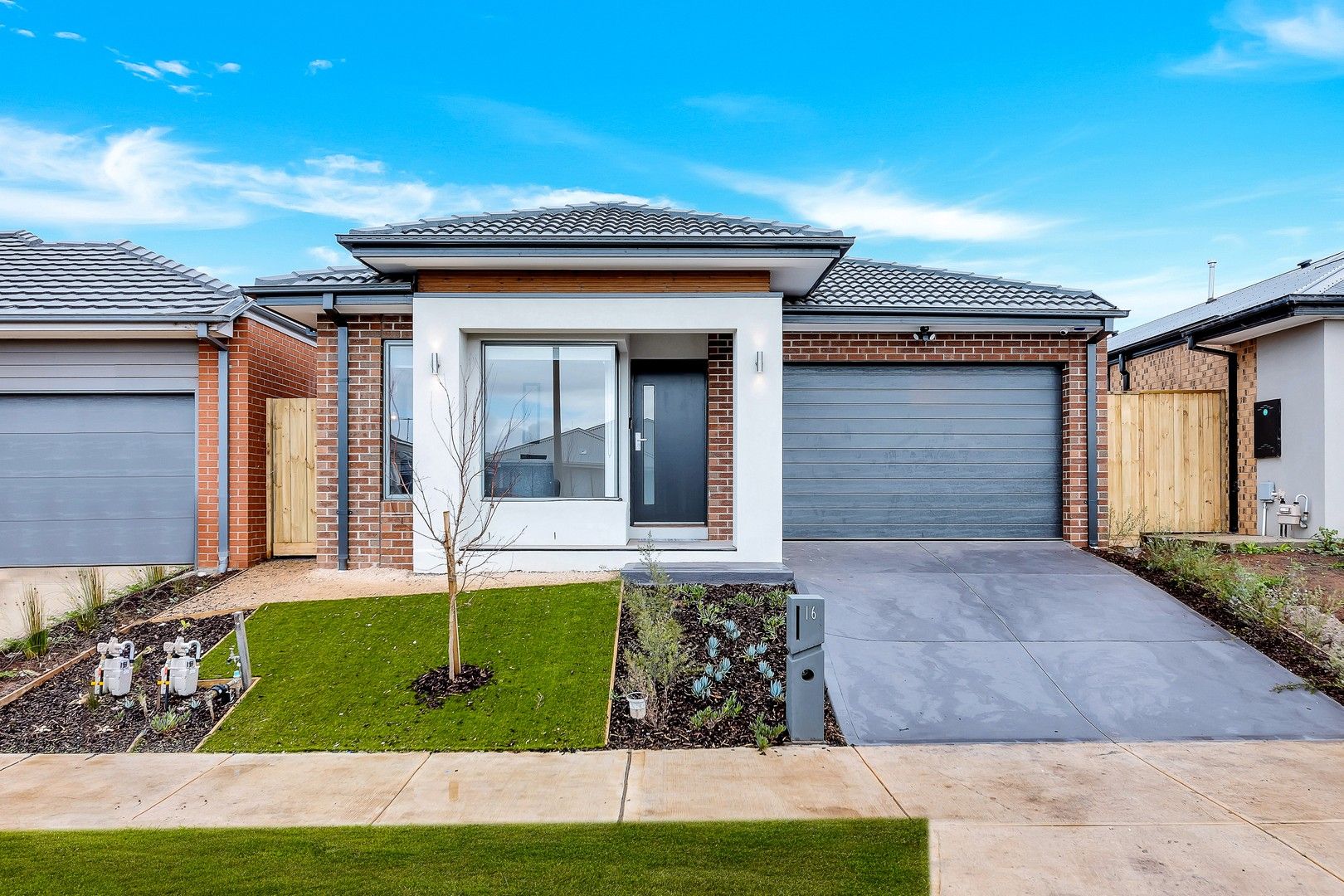 4 bedrooms House in 16 Konark Road BONNIE BROOK VIC, 3335