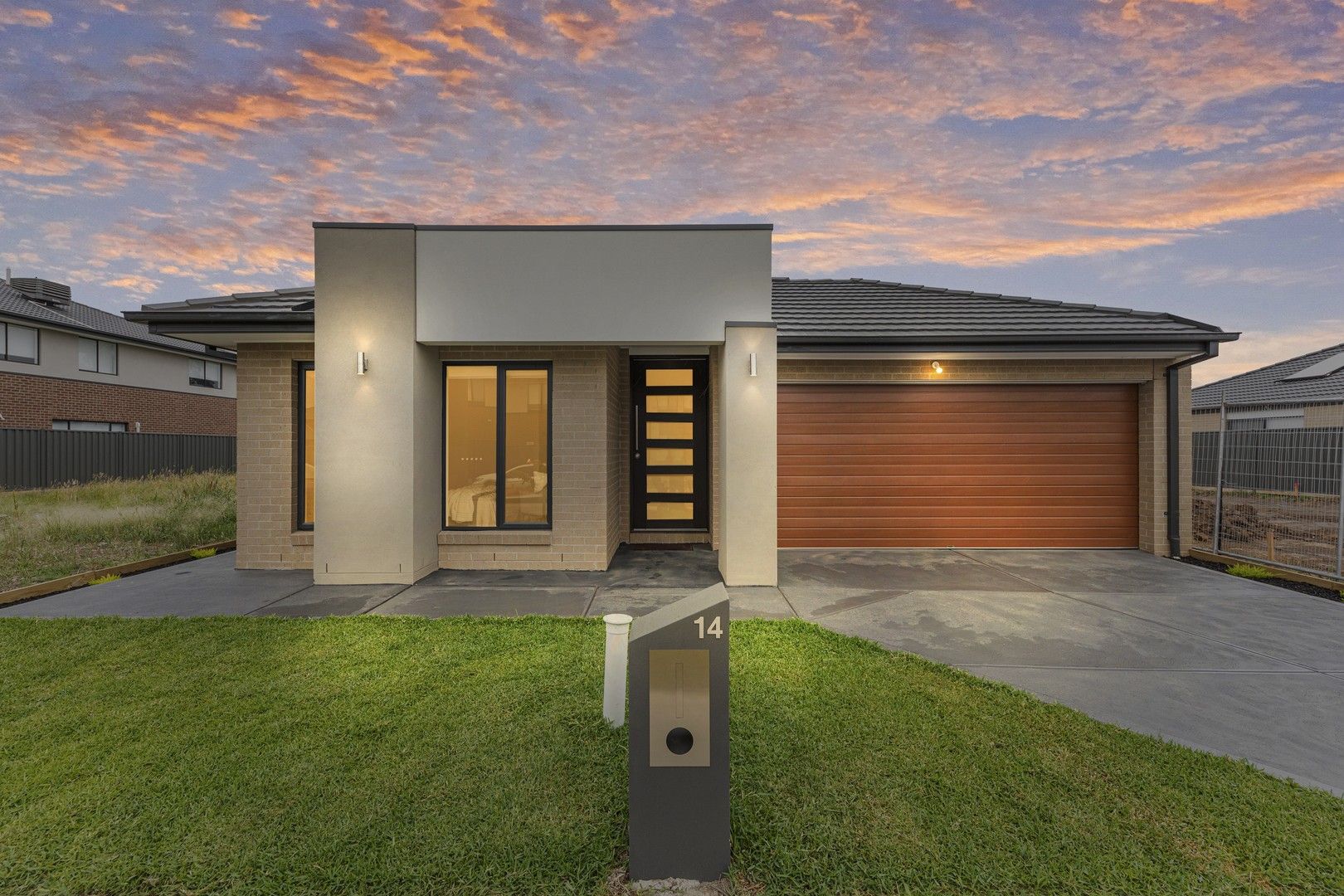 4 bedrooms House in 14 Francesca Street OFFICER VIC, 3809
