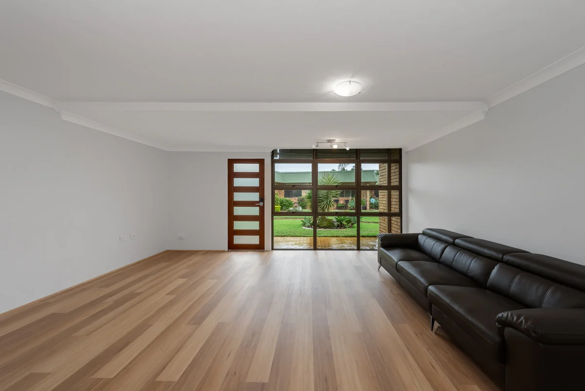 Additional image 6 of 10/33-39 Hooker Boulevard, Broadbeach Waters QLD 4218