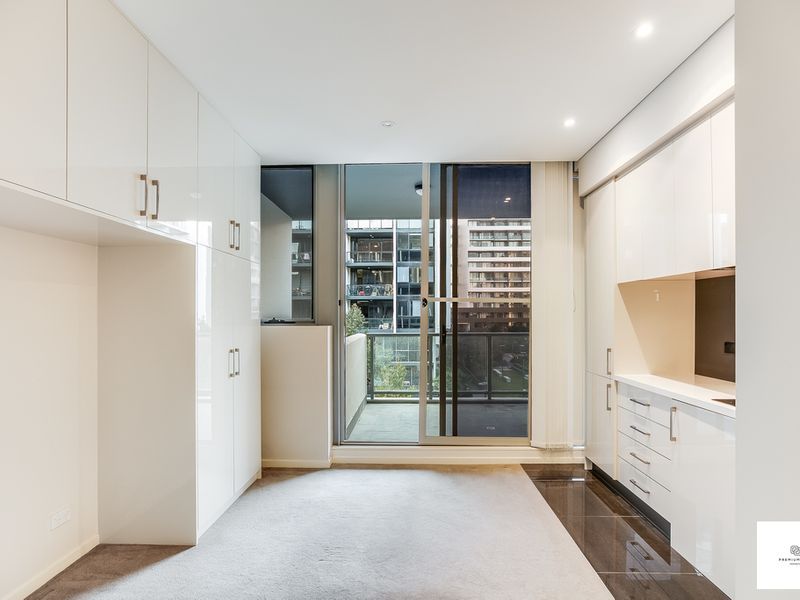 1 bedrooms Apartment / Unit / Flat in 211A/1 Lamond Lane ZETLAND NSW, 2017
