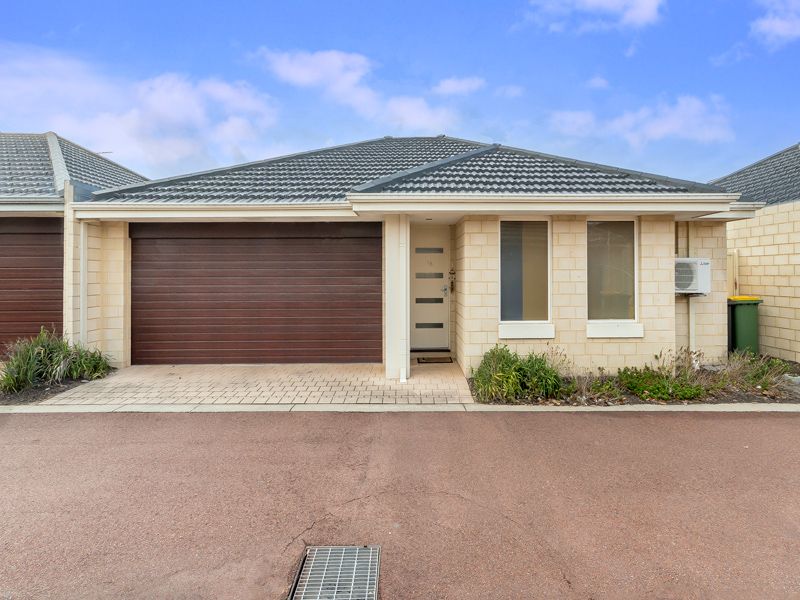 3 bedrooms Apartment / Unit / Flat in 16/37 Oman Pass CANNING VALE WA, 6155