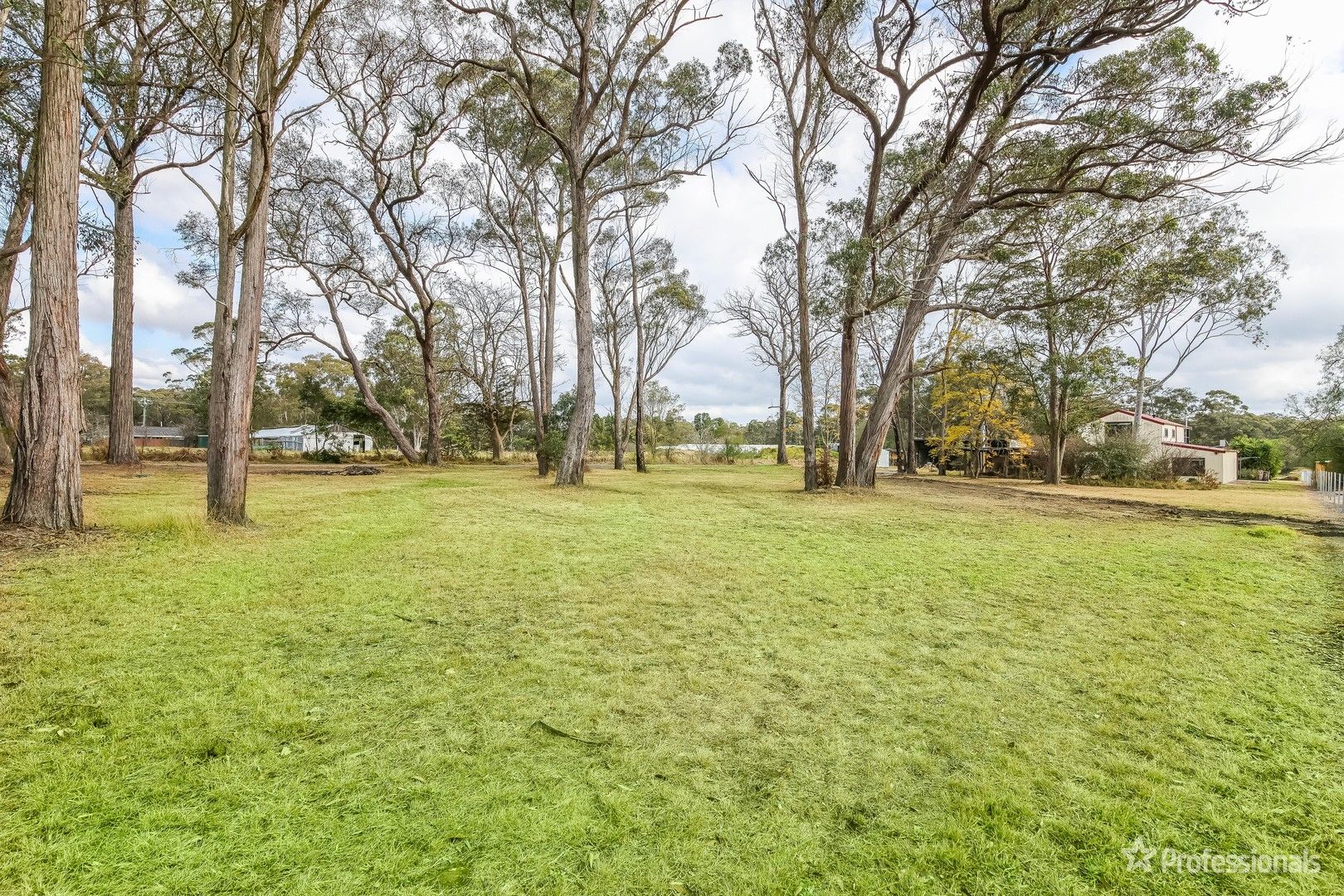 1 bedrooms Apartment / Unit / Flat in 70a Kangaroo Rd TAHMOOR NSW, 2573