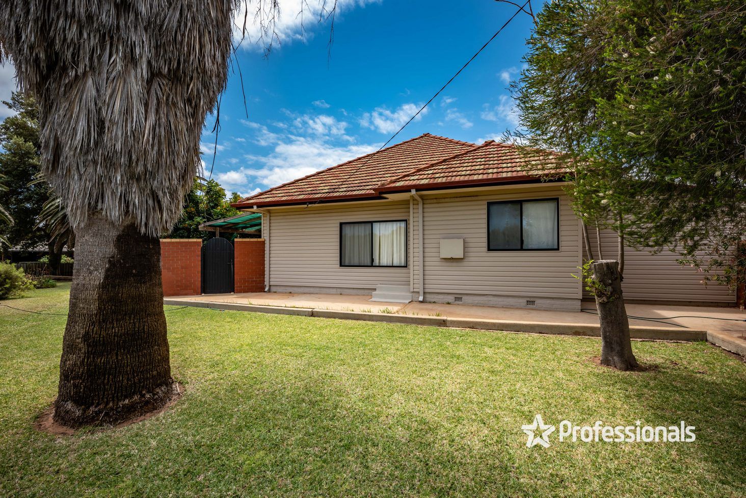 684 Chapman Road, Glenfield WA 6532 Domain
