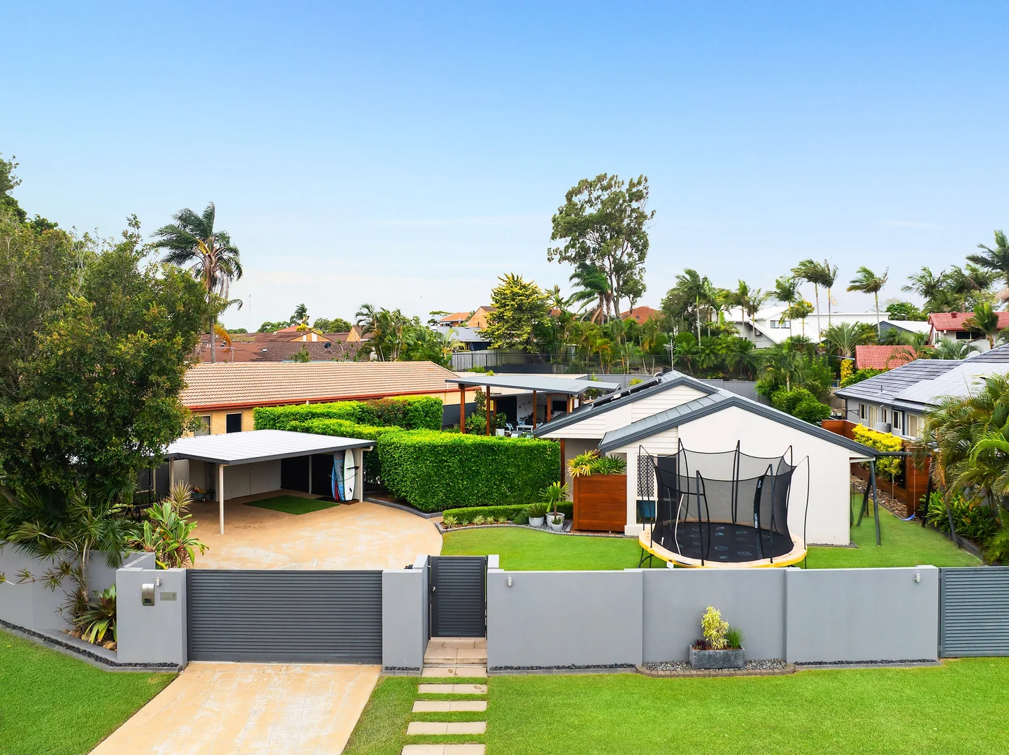 Additional image 22 of 8 Beaconsfield Drive, Burleigh Waters QLD 4220