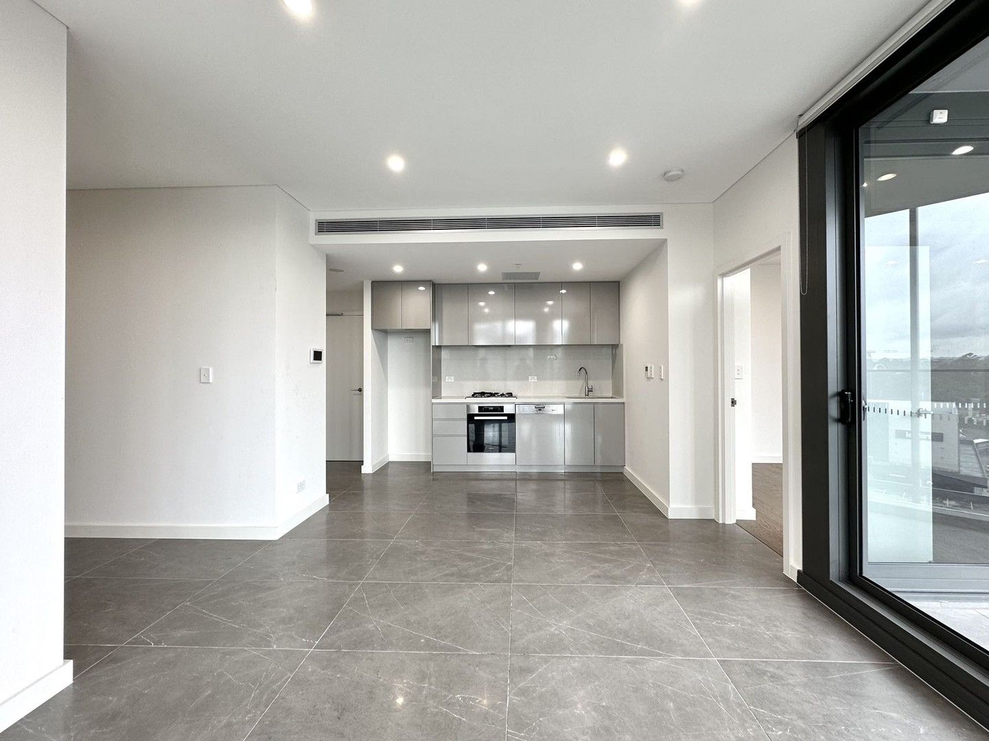 1 bedrooms Apartment / Unit / Flat in 1103D/101 Waterloo Road MACQUARIE PARK NSW, 2113