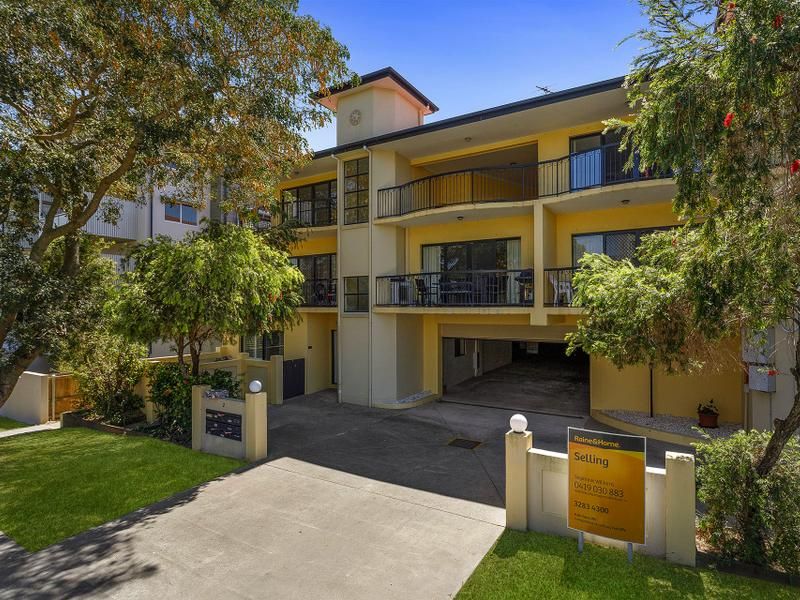 12/2-4 Henry Street, Redcliffe QLD 4020