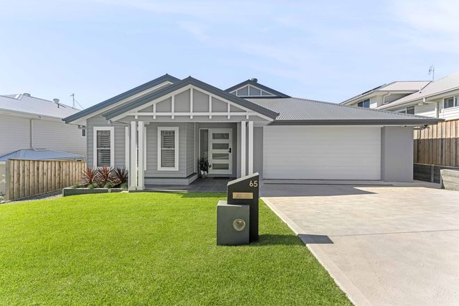 Picture of 65 Woodbury Circuit, CATHERINE HILL BAY NSW 2281