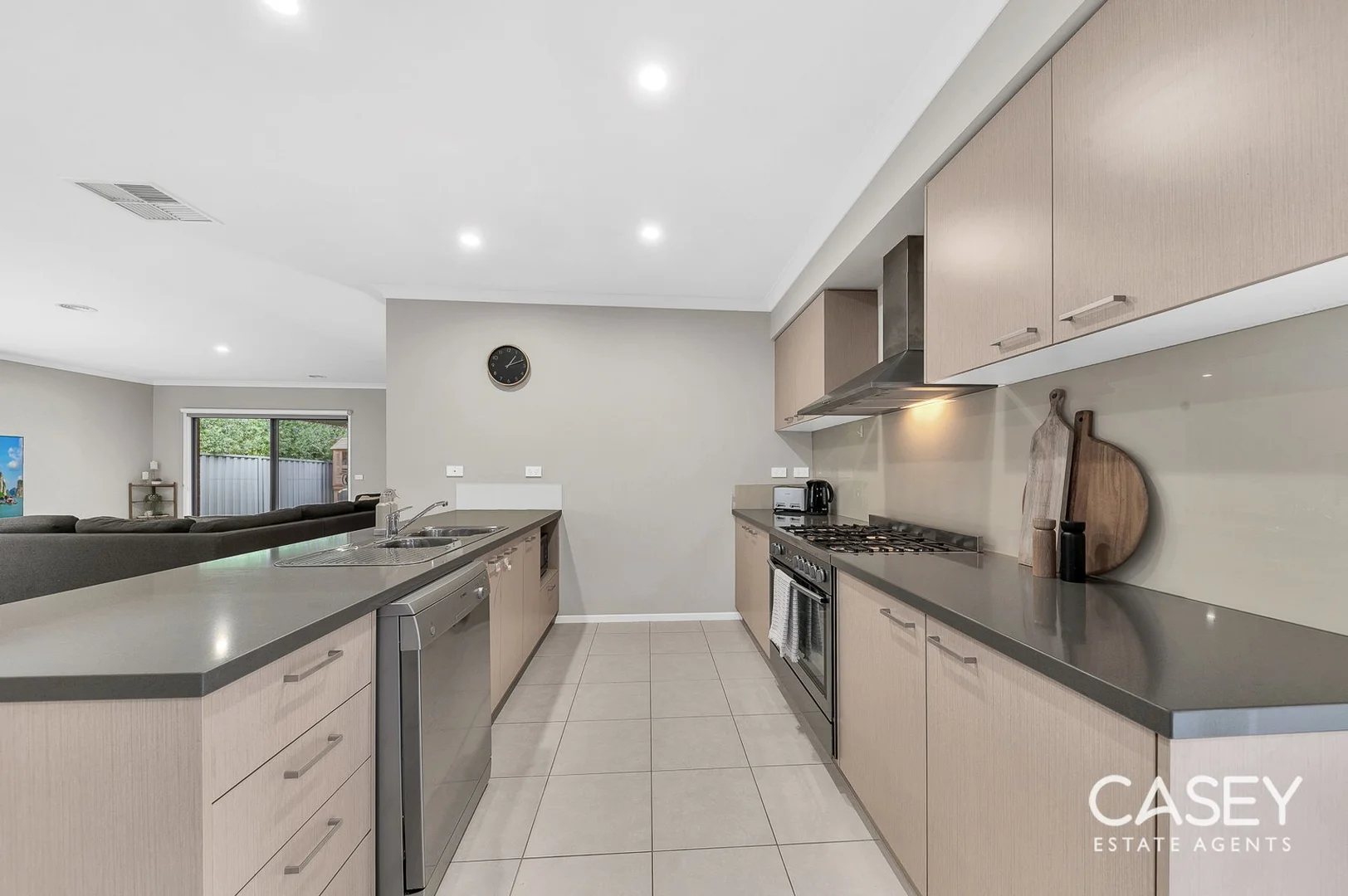 Additional image 7 of 4 Starling Street, Cranbourne East VIC 3977