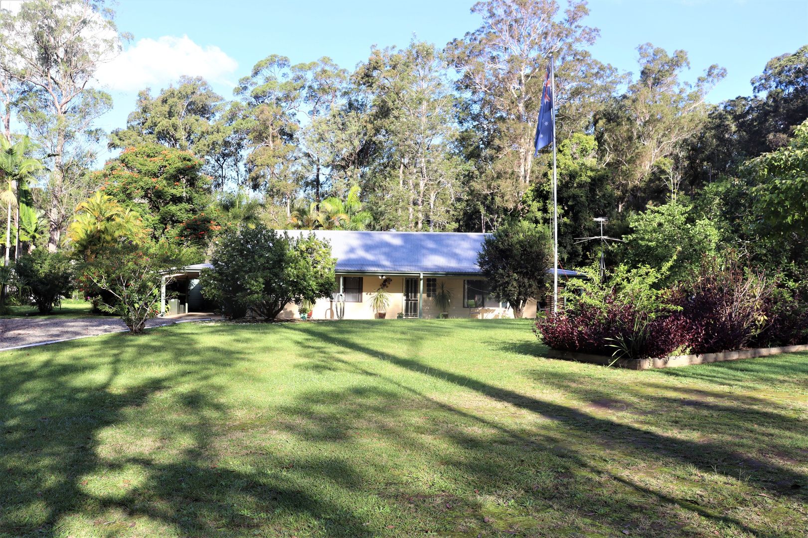 52 Bloodwood Crescent, Yarravel NSW 2440, Image 1