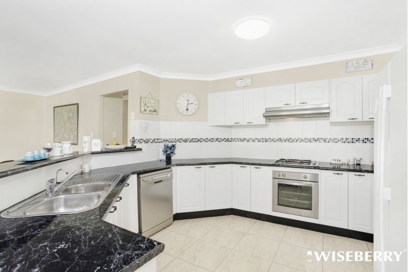 10 Viewfield Crescent, Woongarrah NSW 2259, Image 1