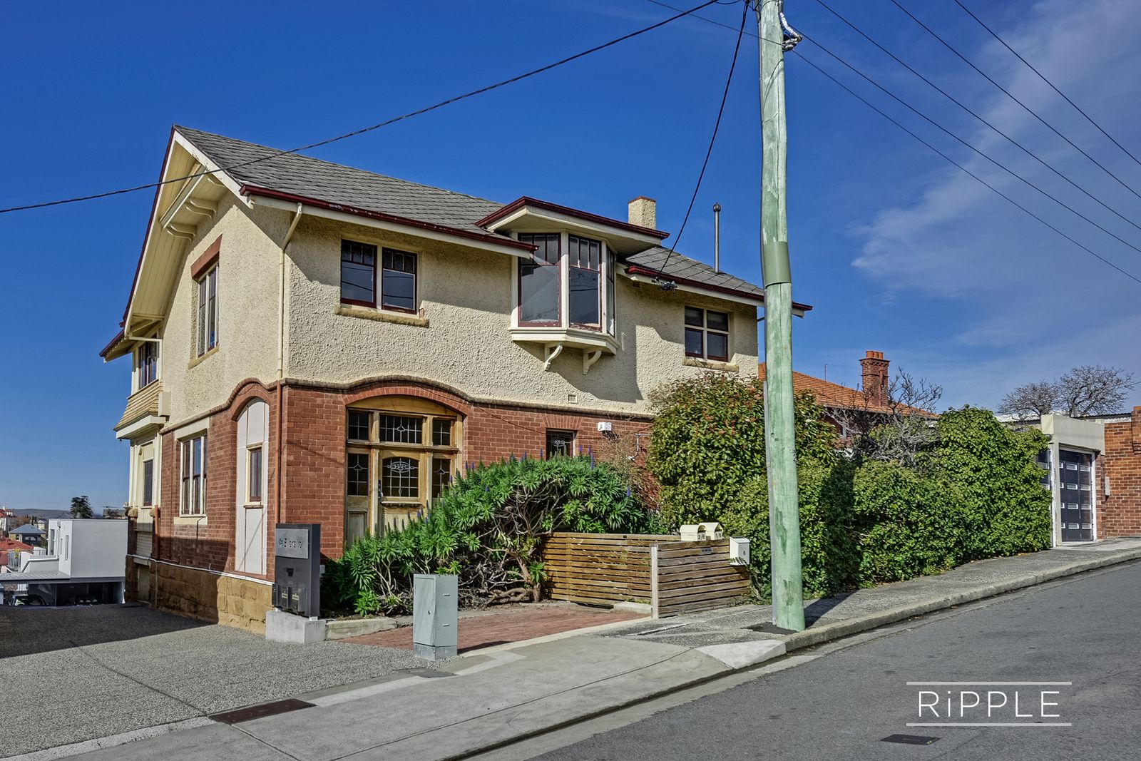 6 Ellerslie Road, Battery Point Property History & Address Research