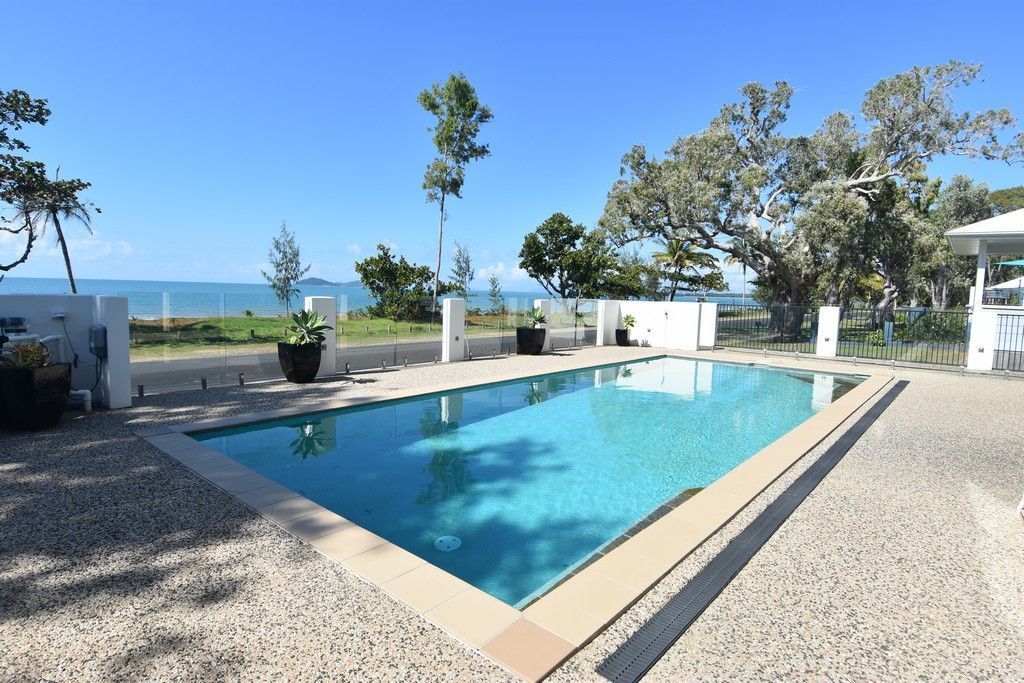 4/112 Kennedy Esplanade, South Mission Beach QLD 4852, Image 0