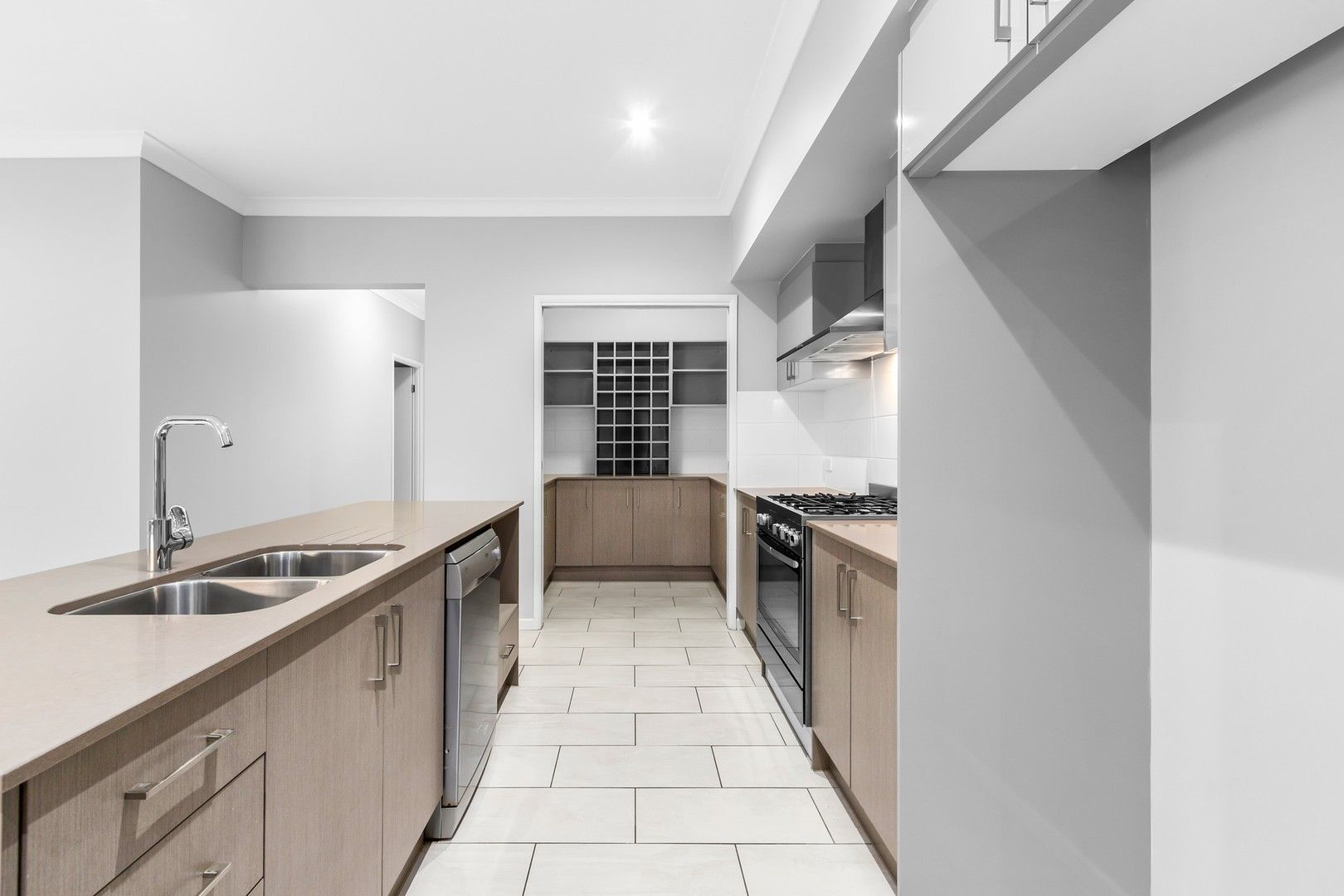 50 Finnegan Circuit, Oxley QLD 4075 House For Rent 710 Domain