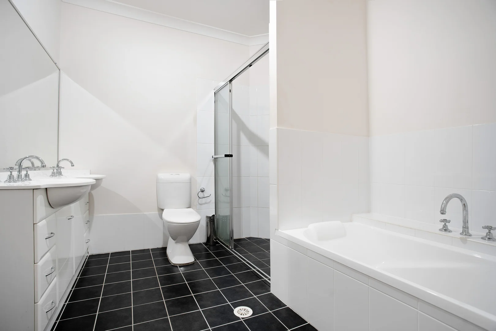 Additional image 13 of 2/22 Hickey Street, Cessnock NSW 2325