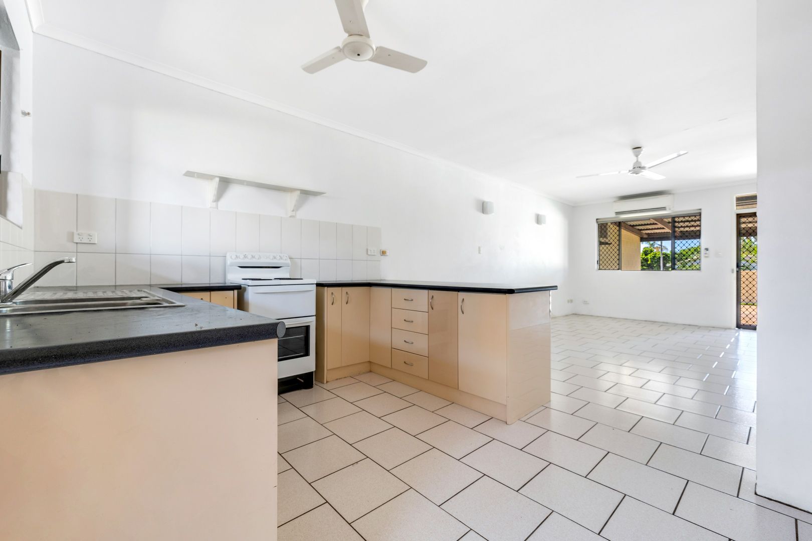 1/49 Rosewood Crescent, Leanyer NT 0812, Image 2