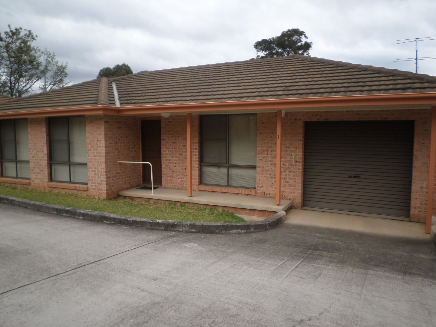 1/46 Struan Street, Tahmoor Property History & Address Research Domain