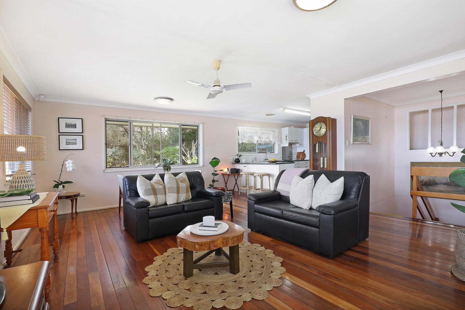 87 Barmore Street, Tarragindi QLD 4121, Image 2