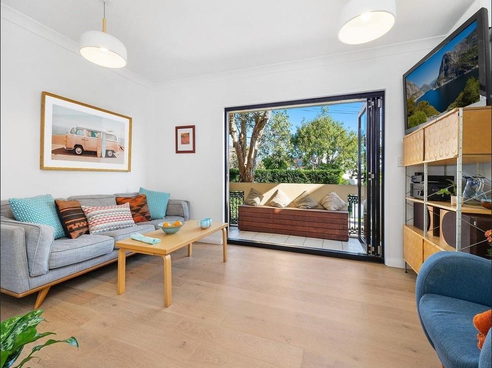 2 bedrooms Apartment / Unit / Flat in 1/13 Dalley Street QUEENSCLIFF NSW, 2096