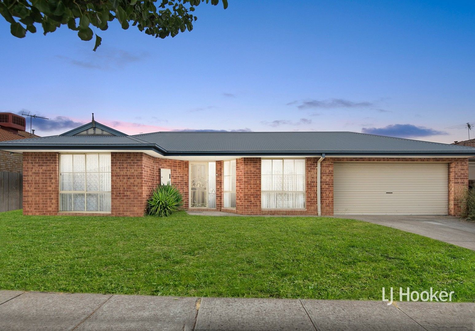 3 bedrooms House in 5 Wyatt Way WALLAN VIC, 3756