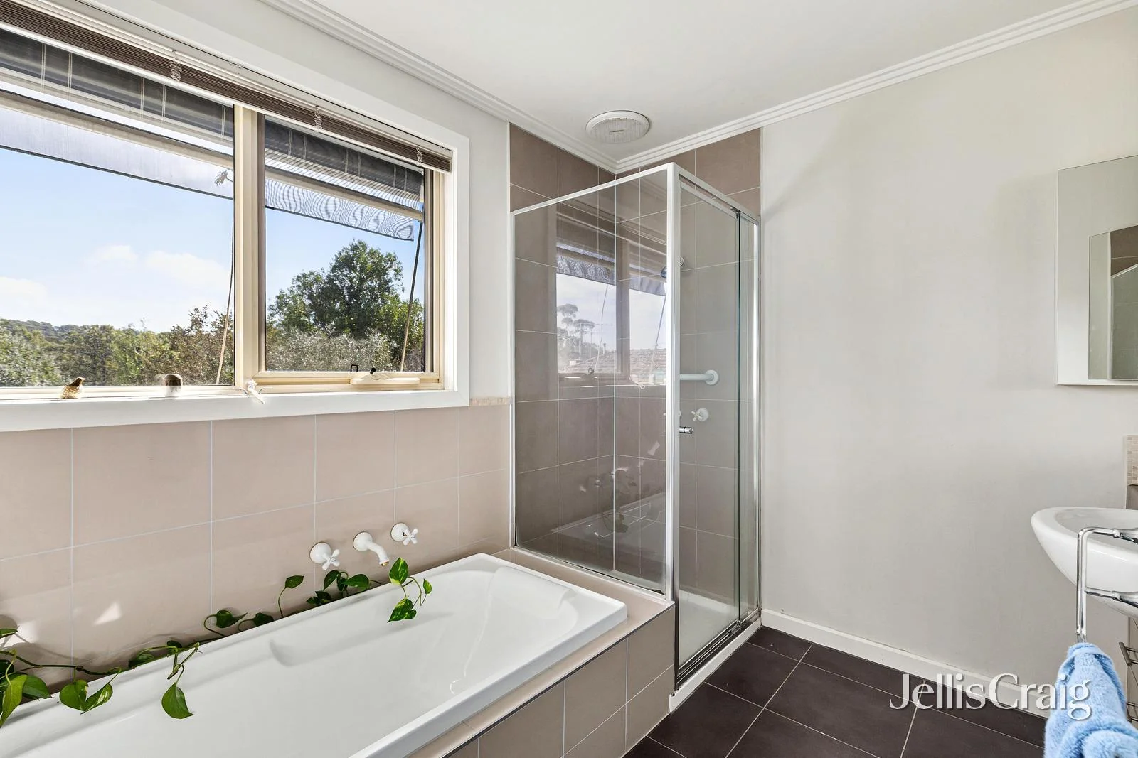 Additional image 7 of 2/7 Cecil Street, Eltham VIC 3095