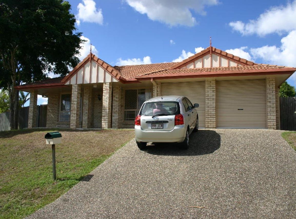 5 bedrooms House in 2 Brampton Street EIGHT MILE PLAINS QLD, 4113