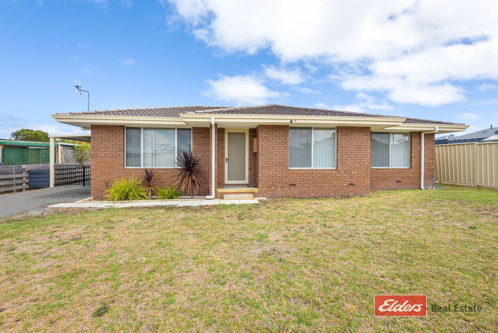 68 Leonora Street, Yakamia WA 6330, Image 2