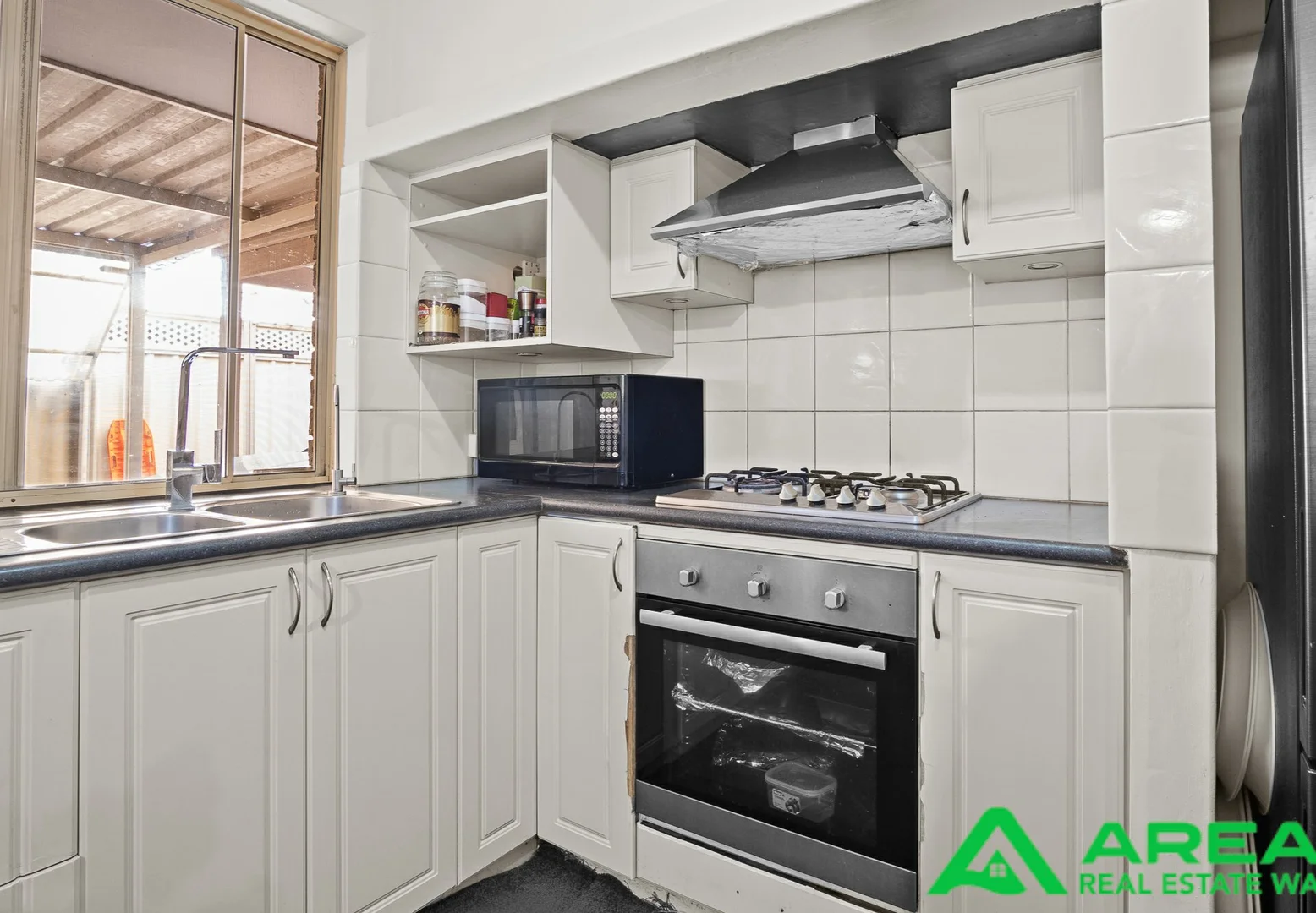 Additional image 10 of 41 PHOENIX DR, Kenwick WA 6107