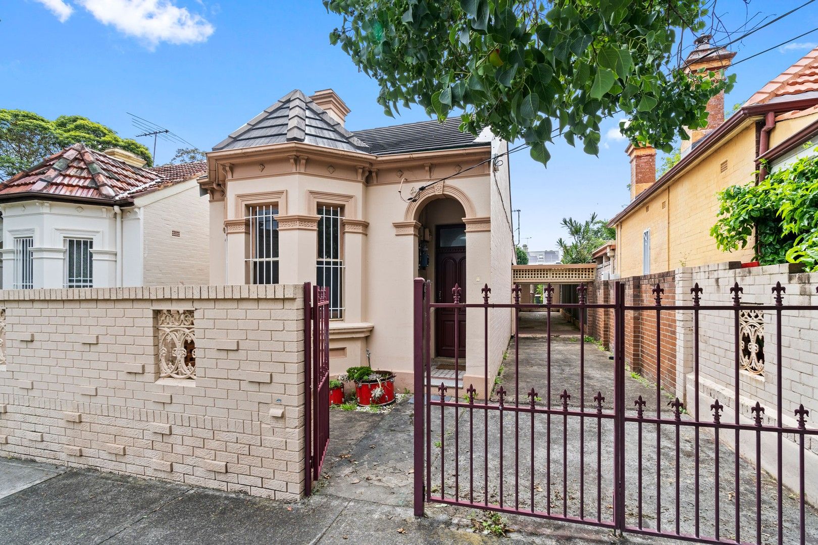 3 bedrooms House in 7 Surrey Street STANMORE NSW, 2048